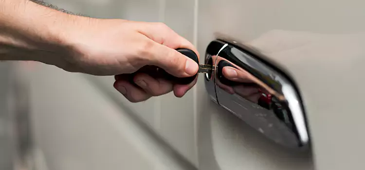 Why Choose Our Auto Locksmith Team in Rocky River, OH?