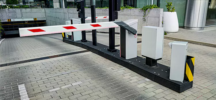 Custom Gate Design & Integration Rocky River